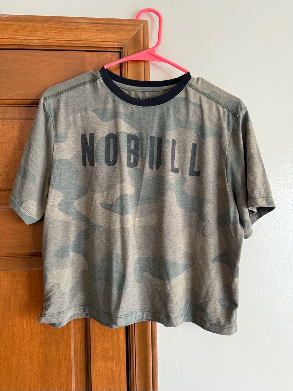 NOBULL Cropped Olive Camo Short Sleeve Tee